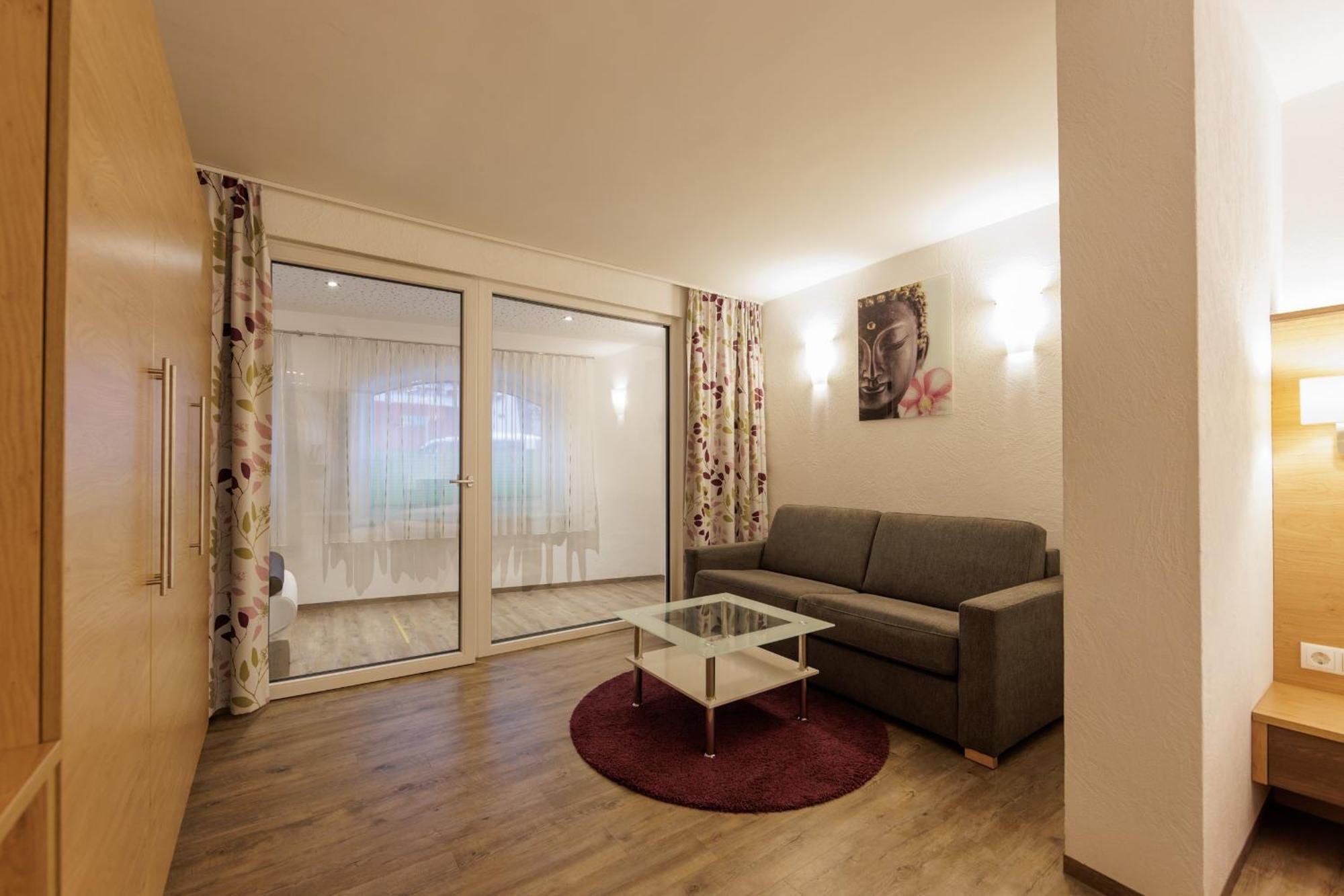 Apartmenthaus Goldeck ريد إم أوبيرينتال المظهر الخارجي الصورة