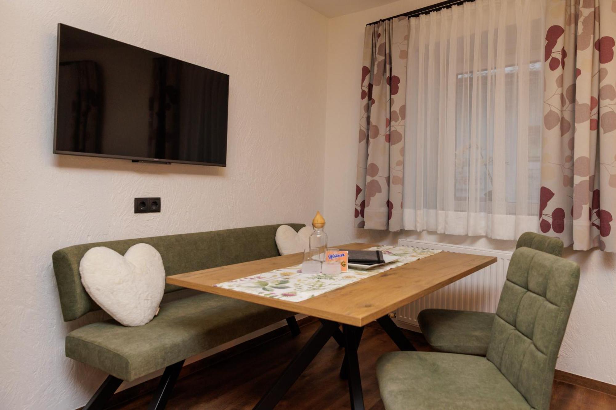 Apartmenthaus Goldeck ريد إم أوبيرينتال المظهر الخارجي الصورة